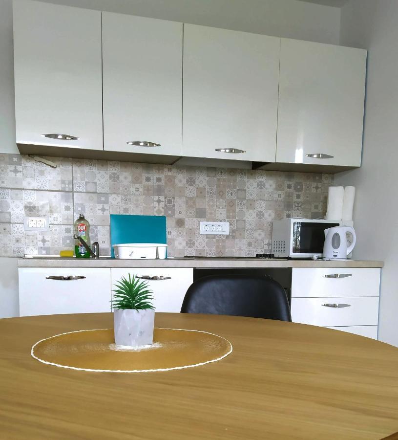 Blue Harmony 2 Apartman Malinska Kültér fotó
